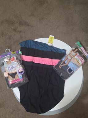 Hanes Women's Cotton High-Waist Briefs - Black with Pink Waistband & Blue Pair